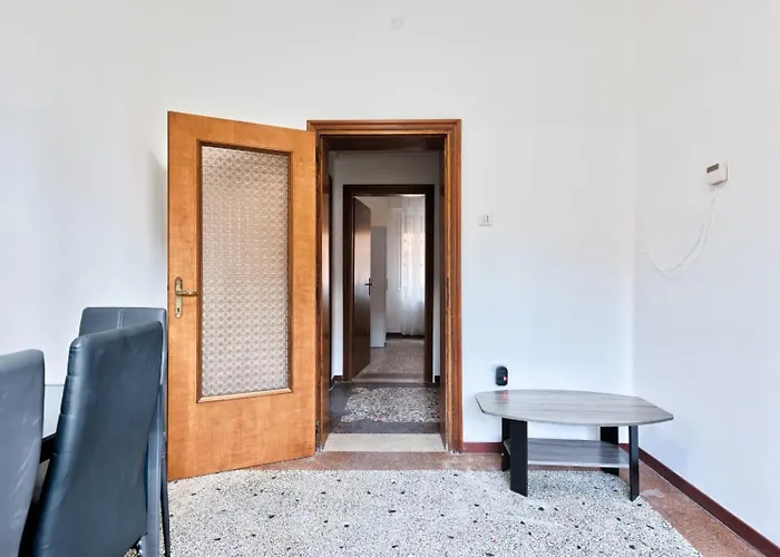 Downtown Railway Station 게스트하우스 메스트레